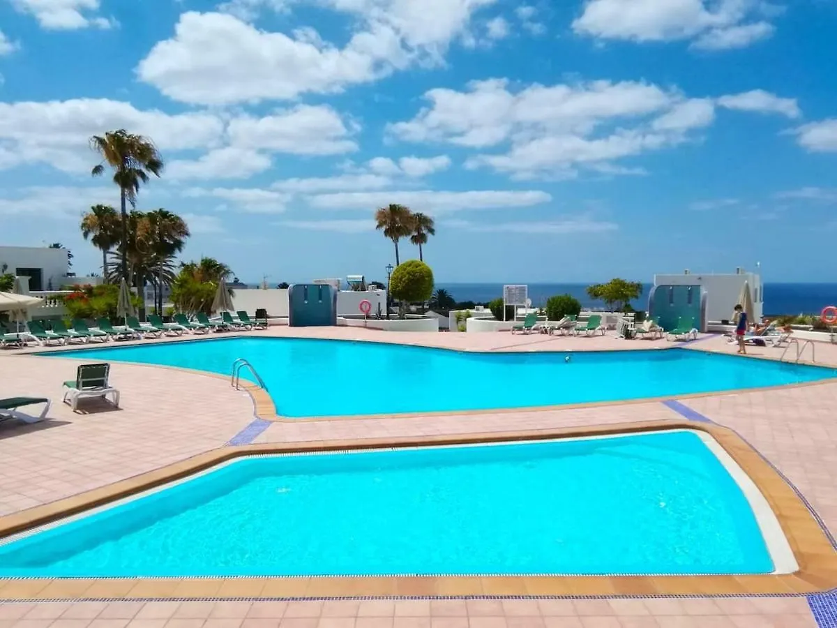 Loma Verde Aircon Poolside Home - Puerto Del Carmen contacts